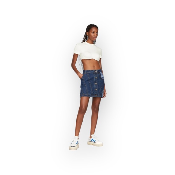 VHTF: new adidas originals x Ivy Park ᯾ Beyoncé Denim Mini Skirt ᯾ Dark Stripe M - Picture 3 of 17